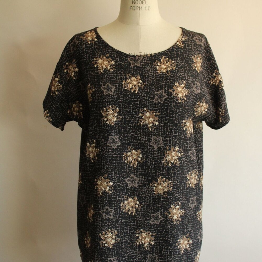 Vintage 1990s Blouse, Black and Gold and Gray Floral Print, short sleeved